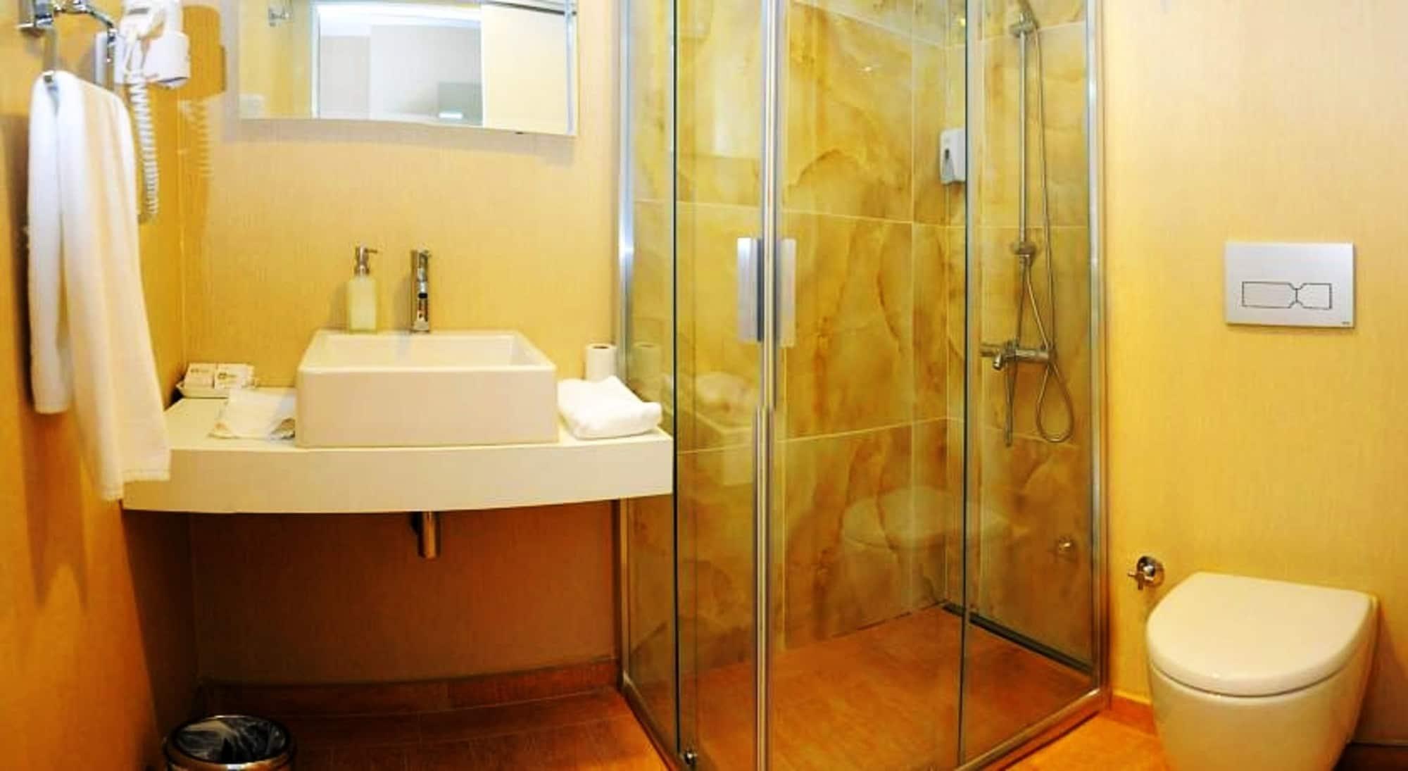 Tempo Hotel 4Levent Istanbul Bagian luar foto