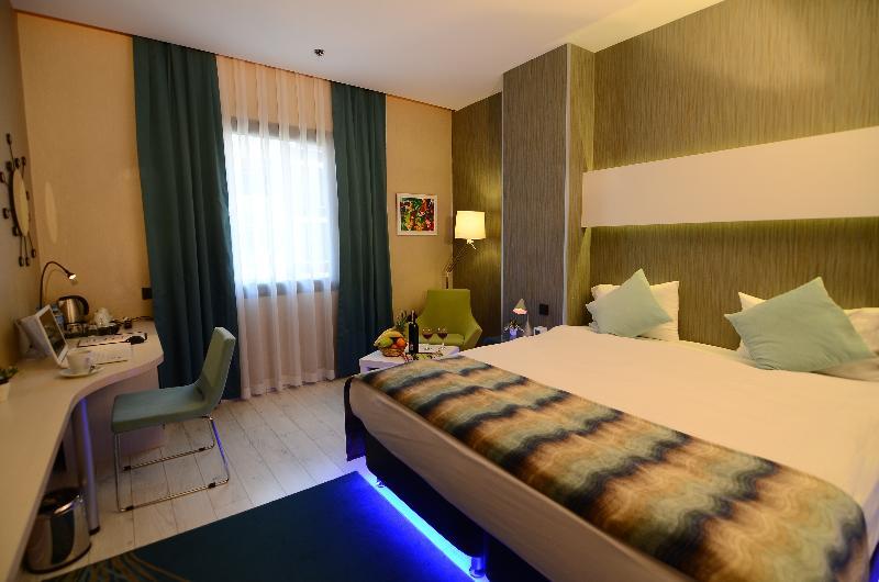 Tempo Hotel 4Levent Istanbul Bagian luar foto