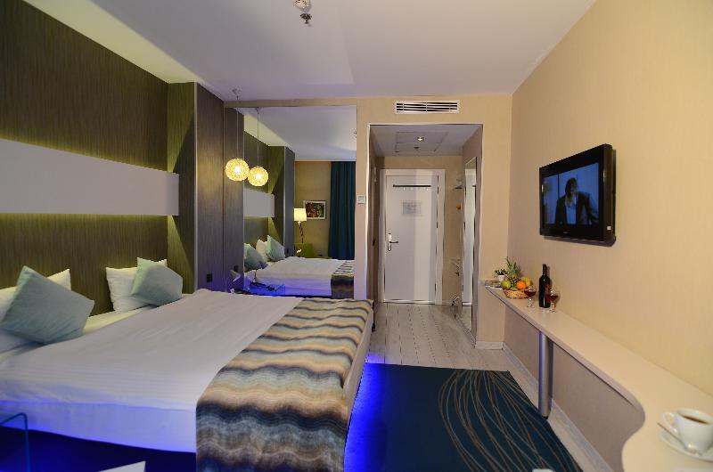 Tempo Hotel 4Levent Istanbul Bagian luar foto