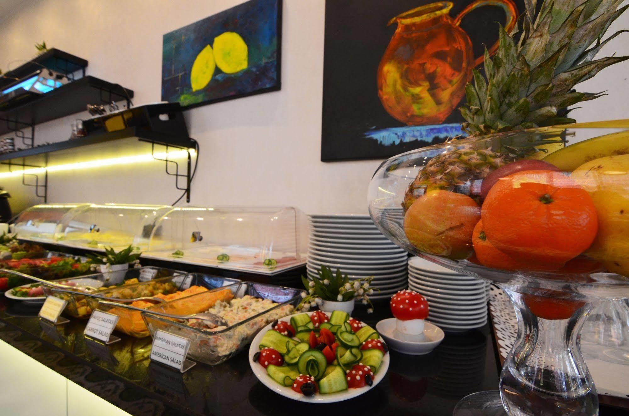 Tempo Hotel 4Levent Istanbul Bagian luar foto