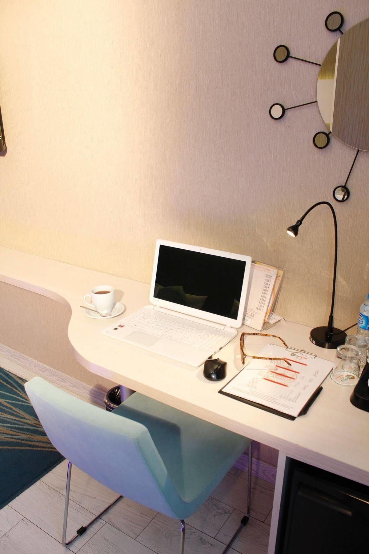 Tempo Hotel 4Levent Istanbul Bagian luar foto