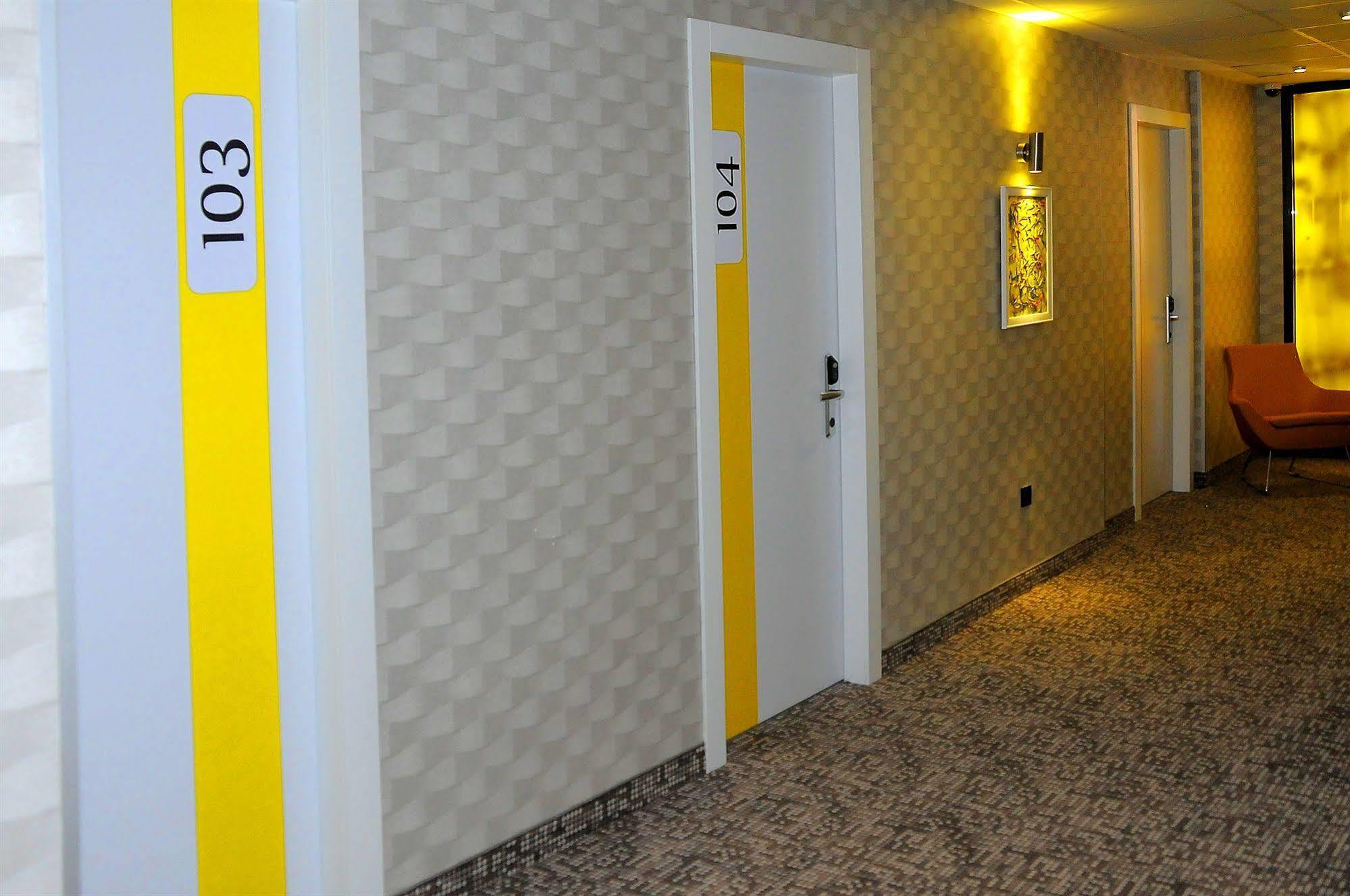 Tempo Hotel 4Levent Istanbul Bagian luar foto